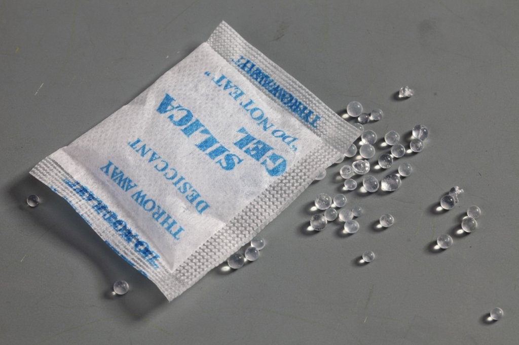 product_silica_10g_50g_nonwoven_title